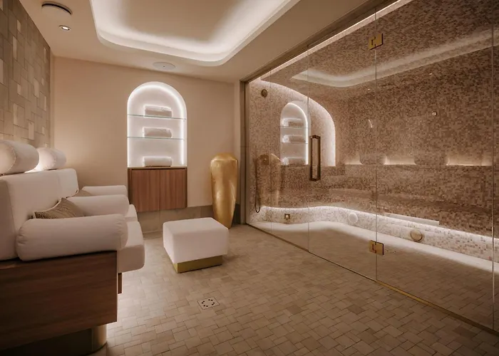 فندق The Burman - Member Of Small Luxury Of The World 5*